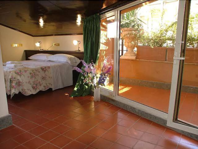 Okapi Hotell Rom
